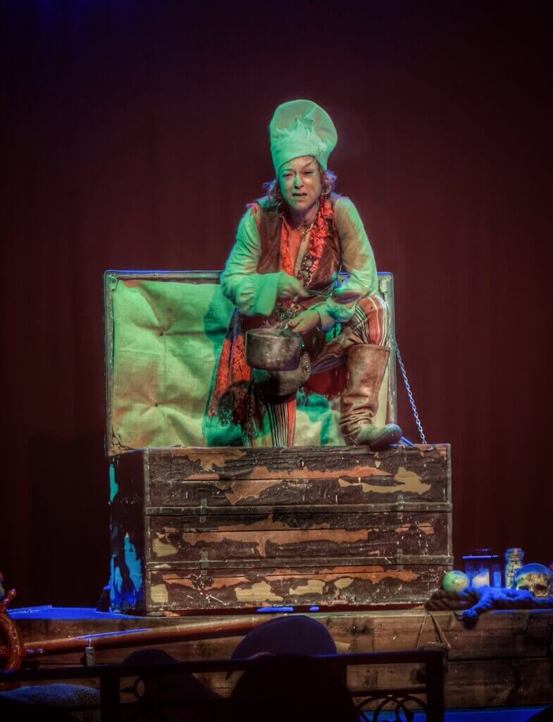 Photo du spectacle jeune public "Ambre La Rouge"