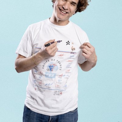 Photo du one-man-show de Karim Mendil "C'était mieux avant !"