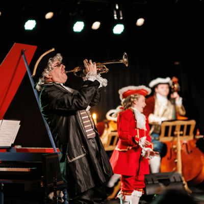 Photo du spectacle musical d'humour "Mozart vs Mozart"