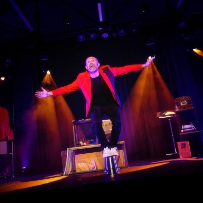 Photo du spectacle de magie et mentalisme "Hasard et Contretemps"
