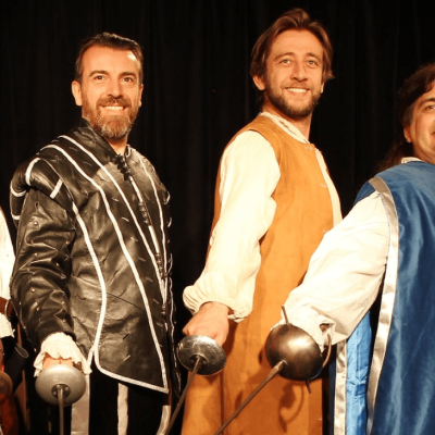 Photo de la comédie "Les 3 Mousquetaires environ..."